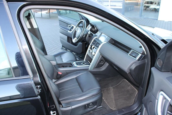 Land Rover Discovery Sport - Afbeelding 16 van 26