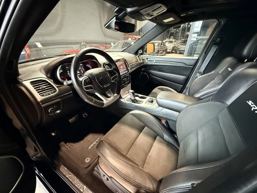 Jeep Grand Cherokee - Afbeelding 13 van 30