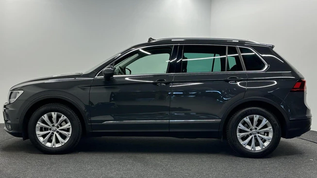 Volkswagen Tiguan - Afbeelding 15 van 30