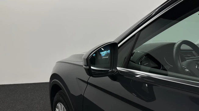 Volkswagen Tiguan - Afbeelding 26 van 30