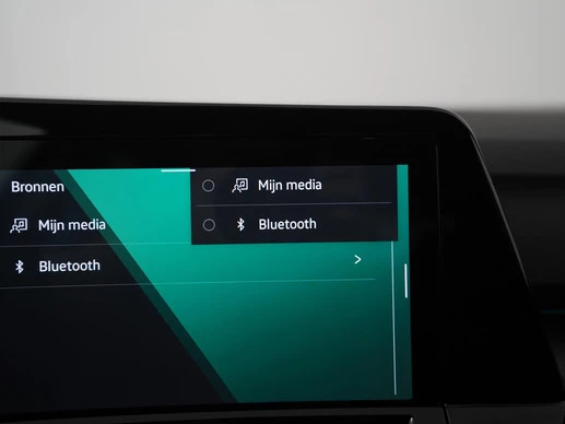 Volkswagen Golf - Afbeelding 18 van 30