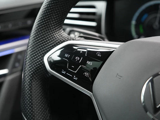 Volkswagen Touareg - Afbeelding 20 van 30