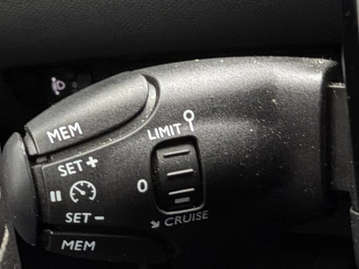 Peugeot e-208 - Afbeelding 21 van 29