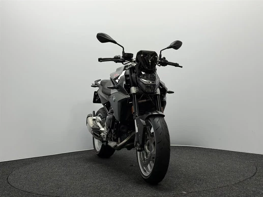 BMW F 900 R - Afbeelding 4 van 18