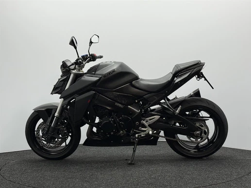 Suzuki GSX - Afbeelding 9 van 16