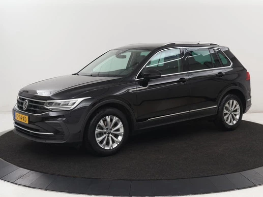 Volkswagen Tiguan - Afbeelding 1 van 30