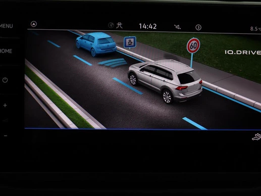 Volkswagen Tiguan - Afbeelding 22 van 30