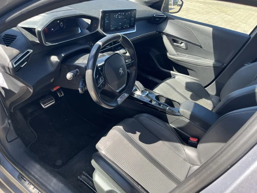 Peugeot e-208 - Afbeelding 3 van 18