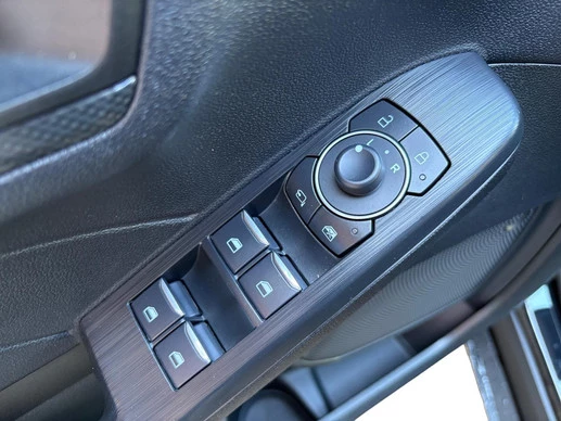 Ford Kuga - Afbeelding 11 van 28