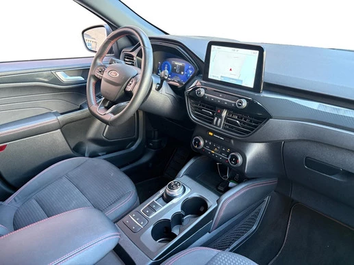 Ford Kuga - Afbeelding 24 van 28