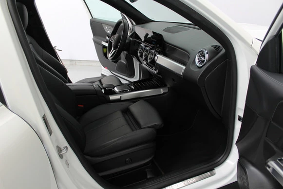 Mercedes-Benz GLB - Afbeelding 25 van 30