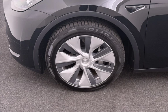 Tesla Model Y - Afbeelding 8 van 29