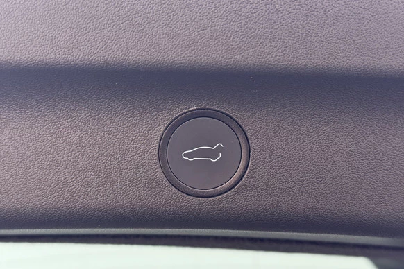 Tesla Model Y - Afbeelding 14 van 29