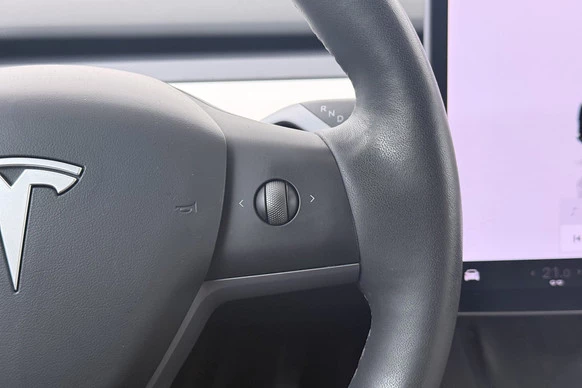 Tesla Model Y - Afbeelding 20 van 29