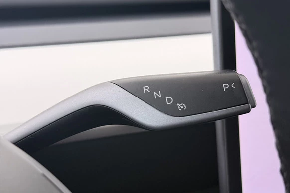 Tesla Model Y - Afbeelding 21 van 29