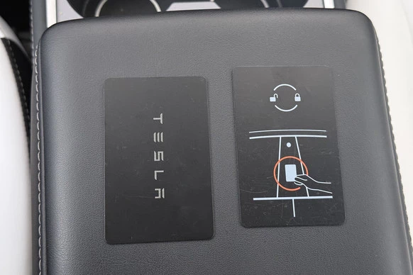 Tesla Model Y - Afbeelding 28 van 29