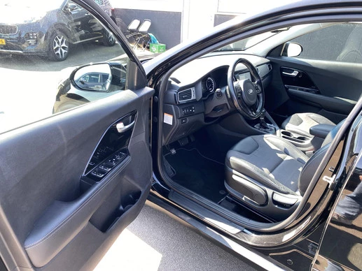 Kia Niro - Afbeelding 17 van 30