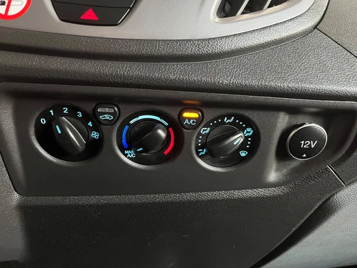 Ford Transit - Afbeelding 29 van 30