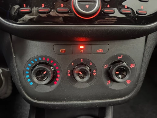 Fiat Punto - Afbeelding 11 van 15