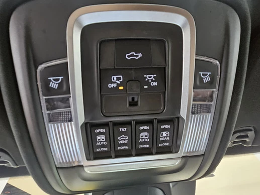 Dodge Ram Pick-Up - Afbeelding 16 van 30