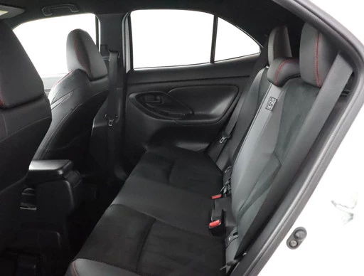 Toyota Yaris Cross - Afbeelding 18 van 30