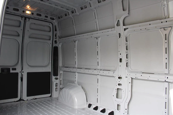 Peugeot e-Boxer - Afbeelding 7 van 28