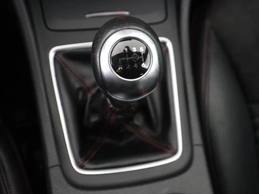 Mercedes-Benz GLA - Afbeelding 17 van 30