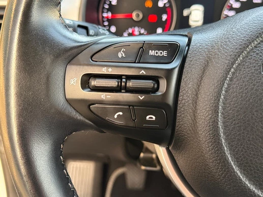 Kia Stonic - Afbeelding 17 van 22