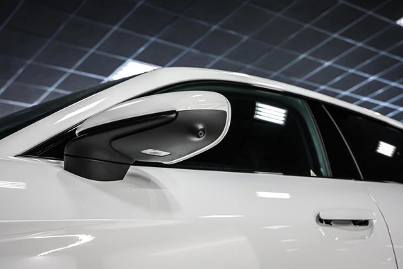 Porsche Taycan - Afbeelding 25 van 30