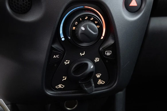 Toyota Aygo - Afbeelding 13 van 30