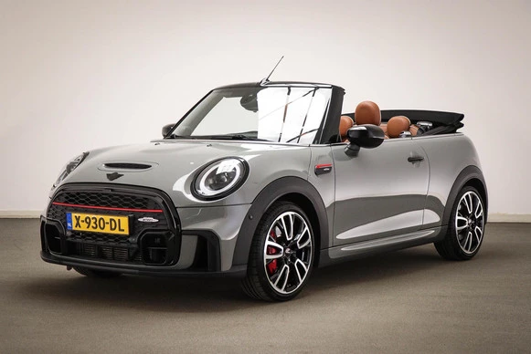 MINI Cooper Cabrio - Afbeelding 1 van 30