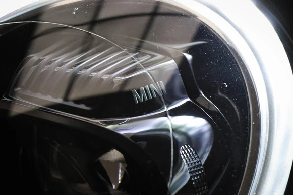 MINI Cooper Cabrio - Afbeelding 21 van 30