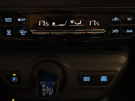 Toyota Prius - Afbeelding 10 van 30