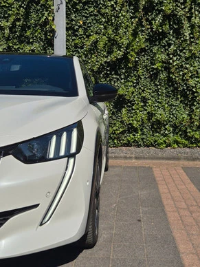 Peugeot e-208 - Afbeelding 18 van 30