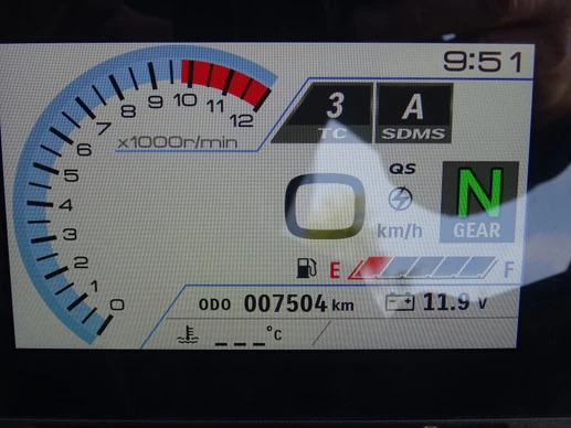 Suzuki GSX - Afbeelding 10 van 16