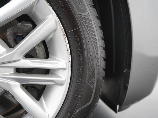 Kia Picanto - Afbeelding 23 van 28