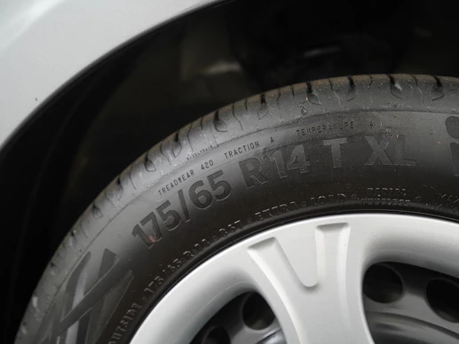 Kia Picanto - Afbeelding 23 van 29