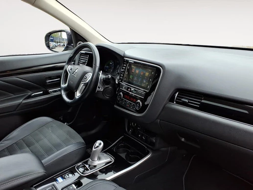 Mitsubishi Outlander - Afbeelding 18 van 28