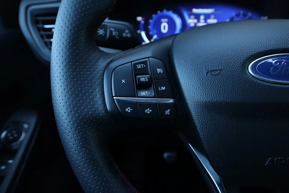 Ford Kuga - Afbeelding 11 van 30