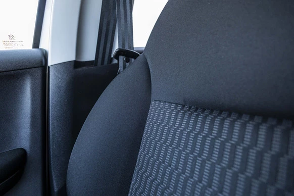 Peugeot 208 - Afbeelding 22 van 30