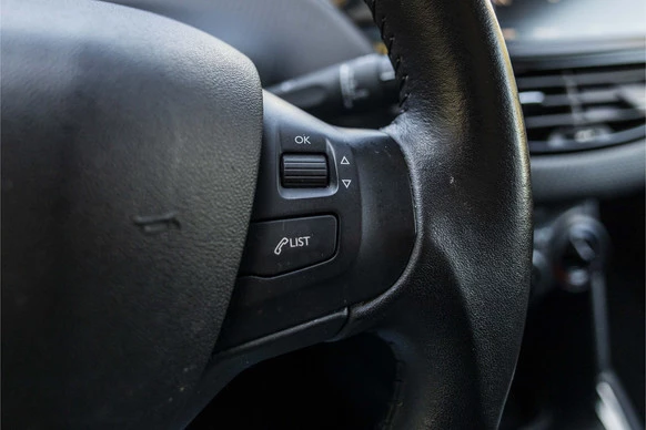 Peugeot 208 - Afbeelding 26 van 30