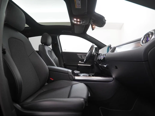 Mercedes-Benz EQA - Afbeelding 3 van 30