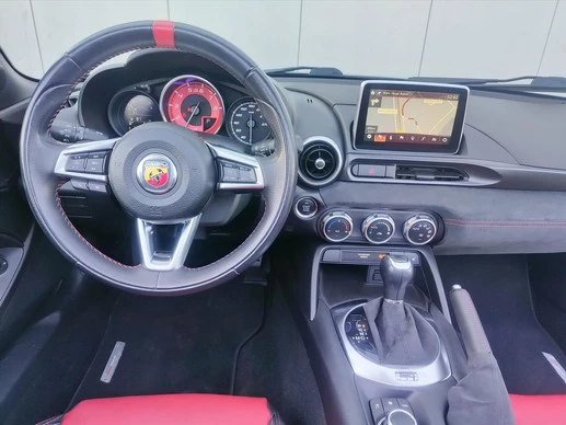 Abarth 124 Spider - Afbeelding 9 van 30