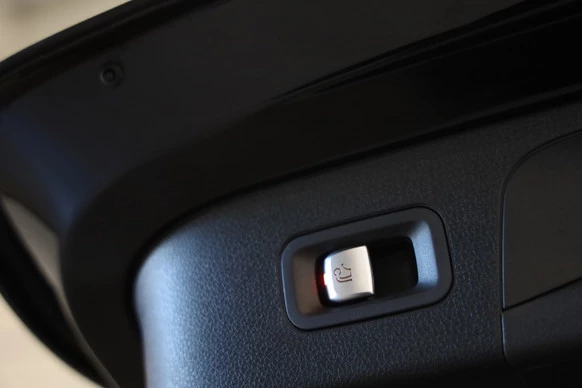 Mercedes-Benz EQC - Afbeelding 18 van 24