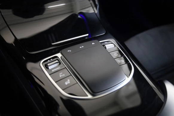 Mercedes-Benz EQC - Afbeelding 22 van 24