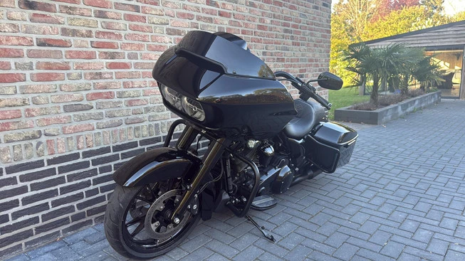 Harley-Davidson Road Glide - Afbeelding 2 van 20