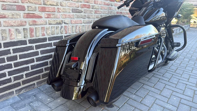 Harley-Davidson Road Glide - Afbeelding 8 van 20