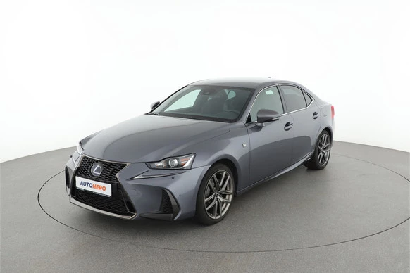 Lexus IS - Afbeelding 1 van 30
