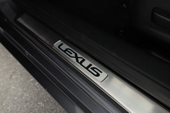 Lexus IS - Afbeelding 13 van 30