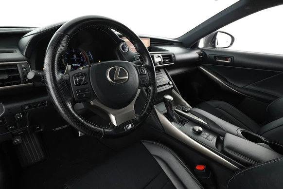 Lexus IS - Afbeelding 27 van 30